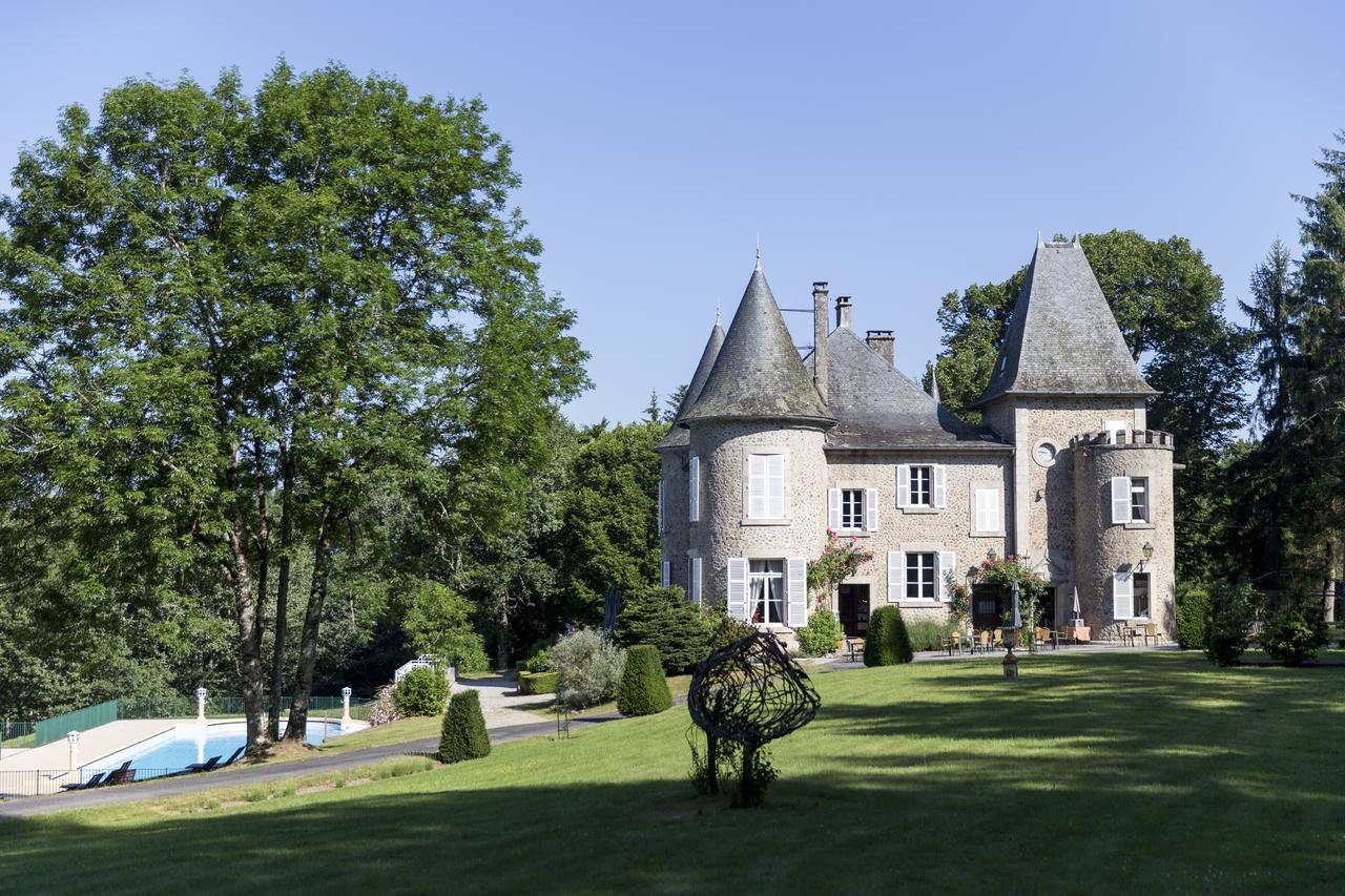 Chateau Le Mialaret Neuvic  エクステリア 写真